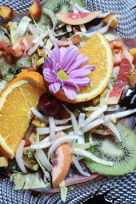 cibo-insalata-mare-frutta